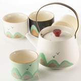 Thousand Miles - Tea Set - Four Cups - Ceremonial Cloth with Bamboo Grip